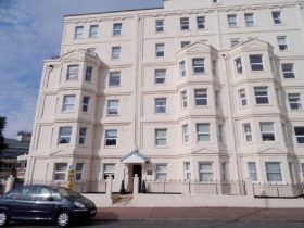 2 bedroom Flat to re...